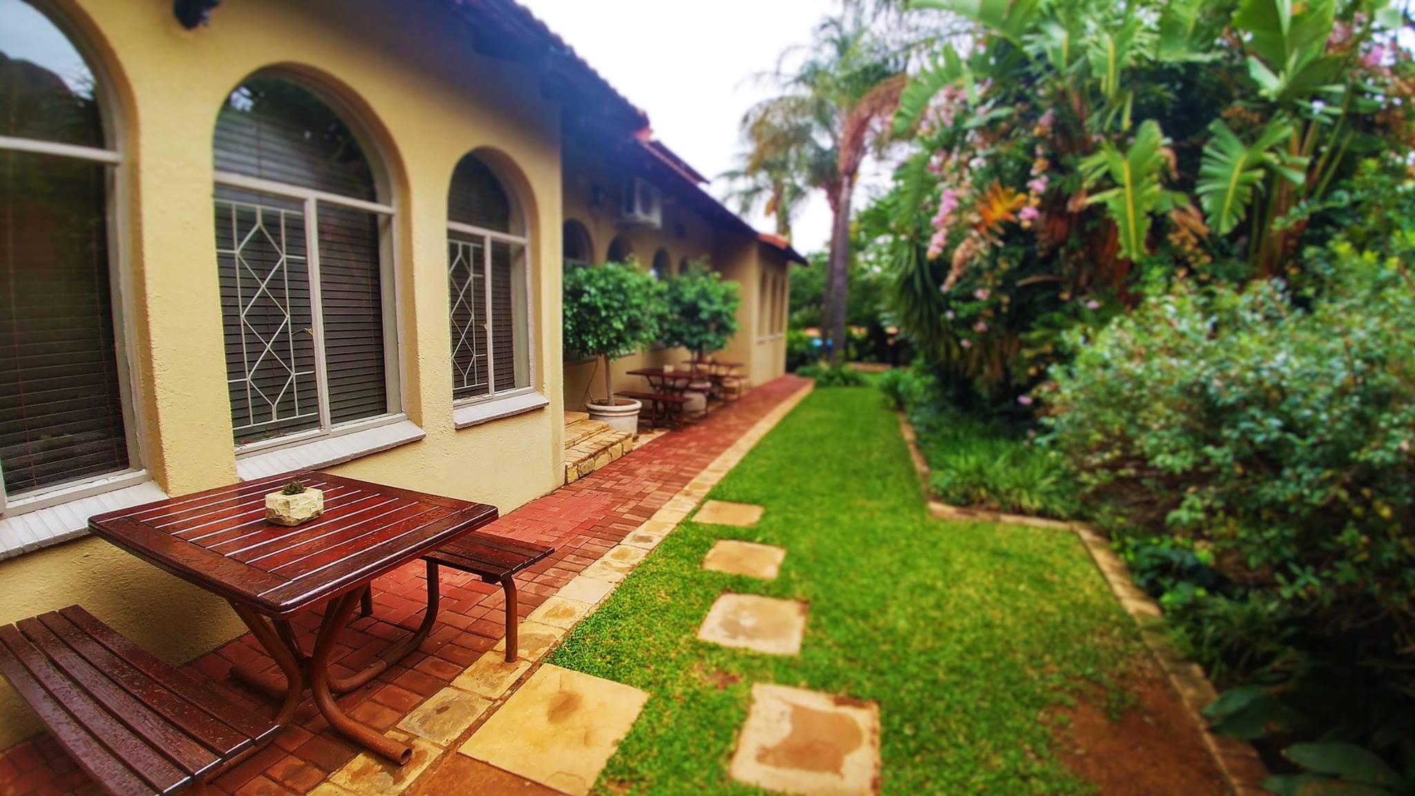 BenHuis Guest House Garden